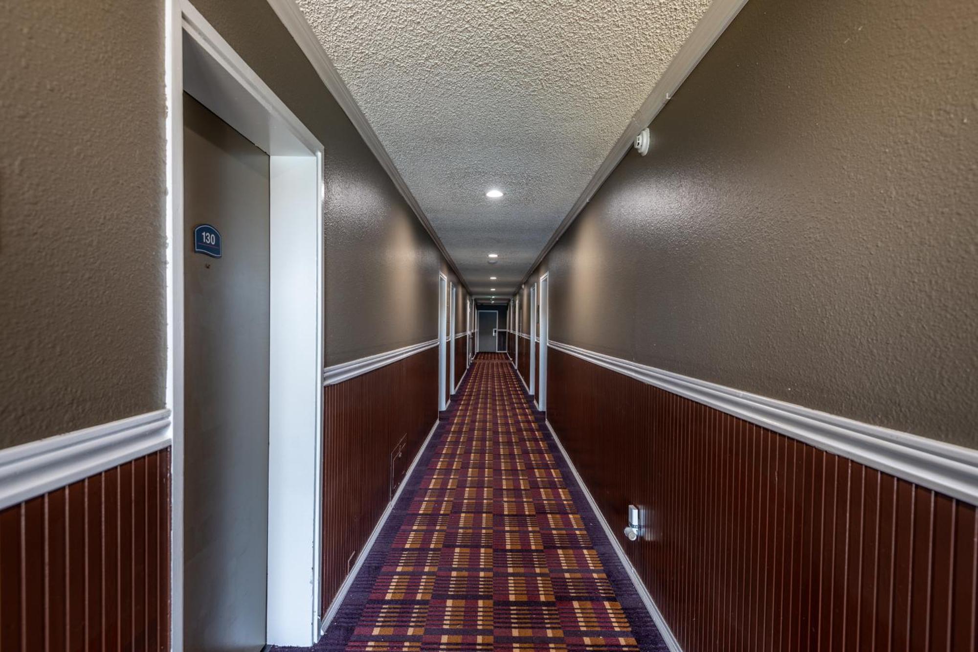 Alsi Resort Hotel Waldport Exterior photo