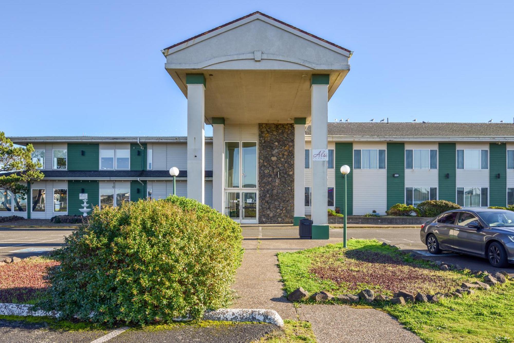 Alsi Resort Hotel Waldport Exterior photo
